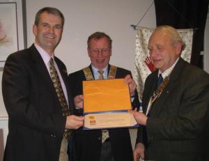 David Hartley receiving his PHF